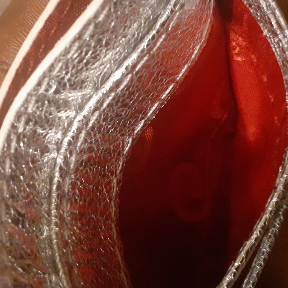 BRIGHTON LEATHER CARD HOLDER NWOT - Picture 10 of 11